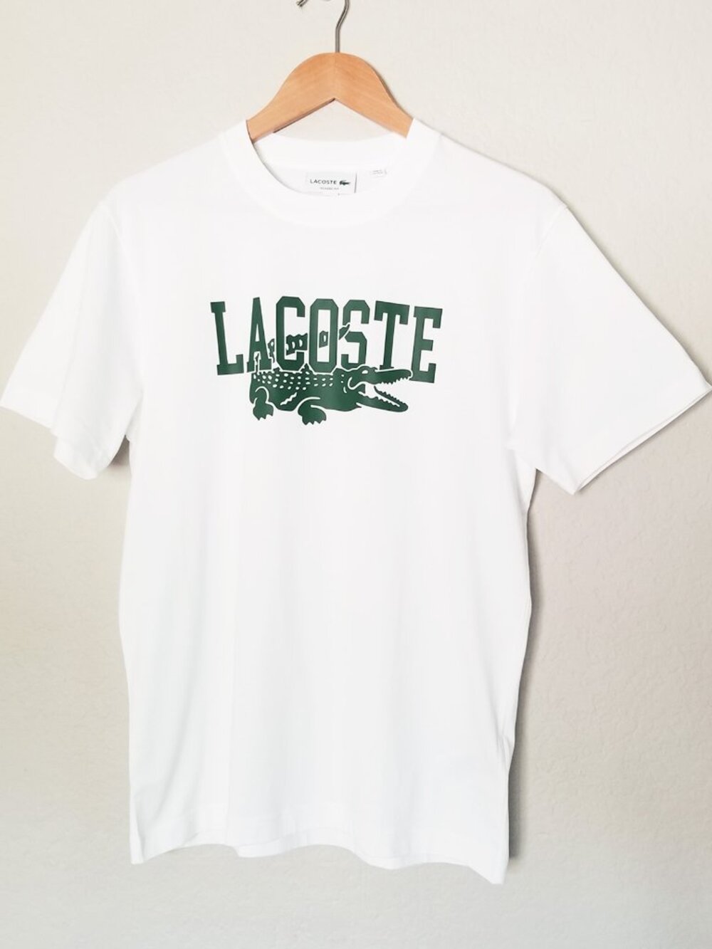 NEW Lacoste Classic Fit Short Sleeve White T Shirt Tee Big Croc Graphic Logo S